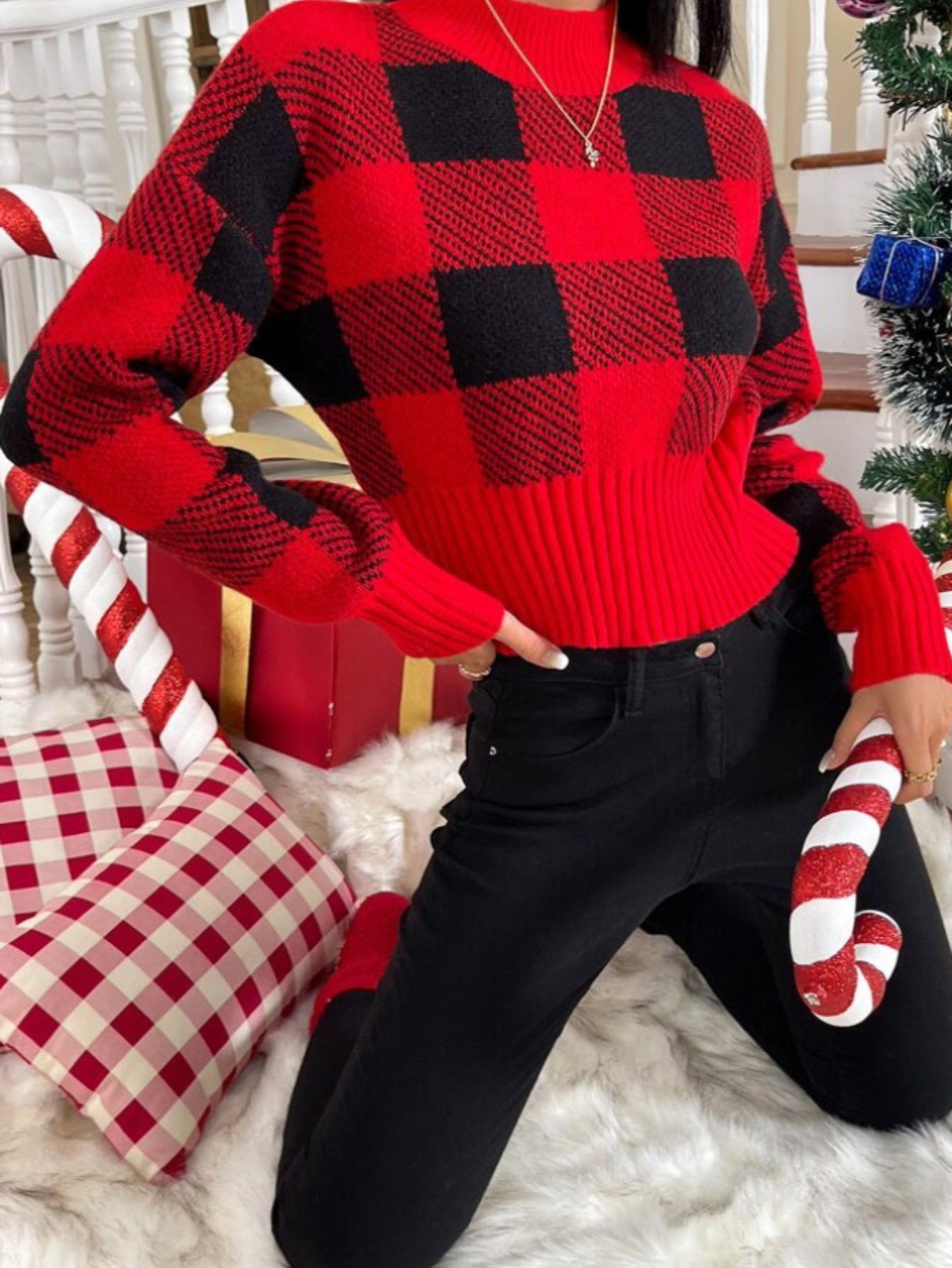 Round-Neck Loose Jacquard Plaid Fashion Sweater