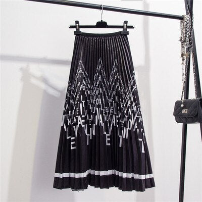 Letter printed pleated skirt