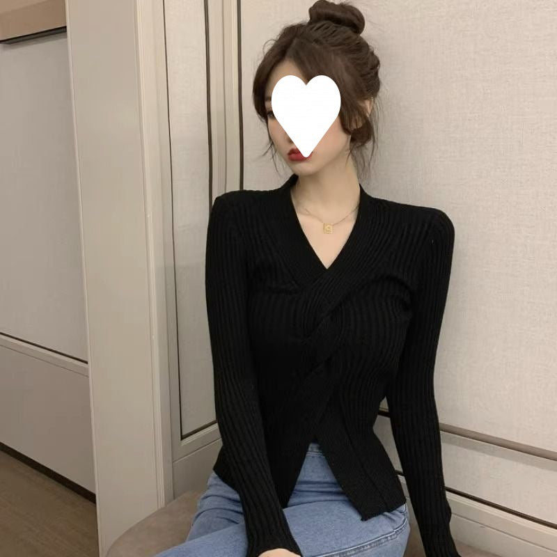 Japanese-Style V-Neck Sweater - Waist-Trimming Short Top For Women