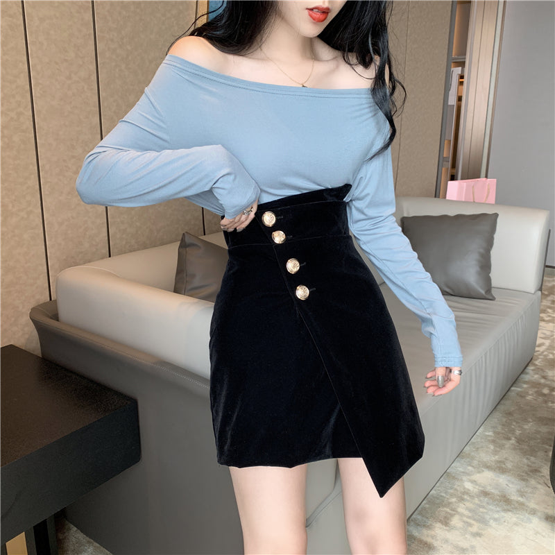 Slim Button Mini Skirt