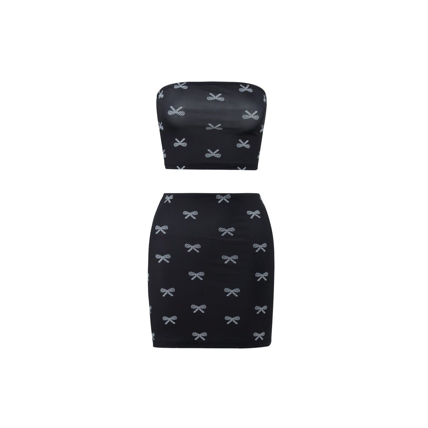 Midriff-Baring Tube-Top Outfit