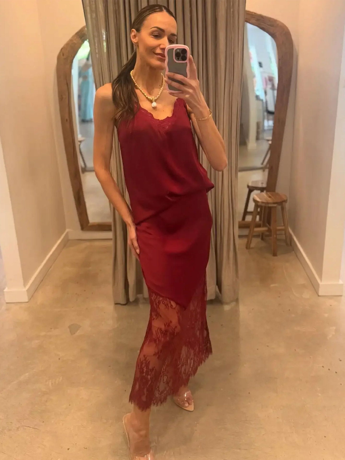 Contemporary Satin High-waist Skirt With A Lace-trimmed Hem