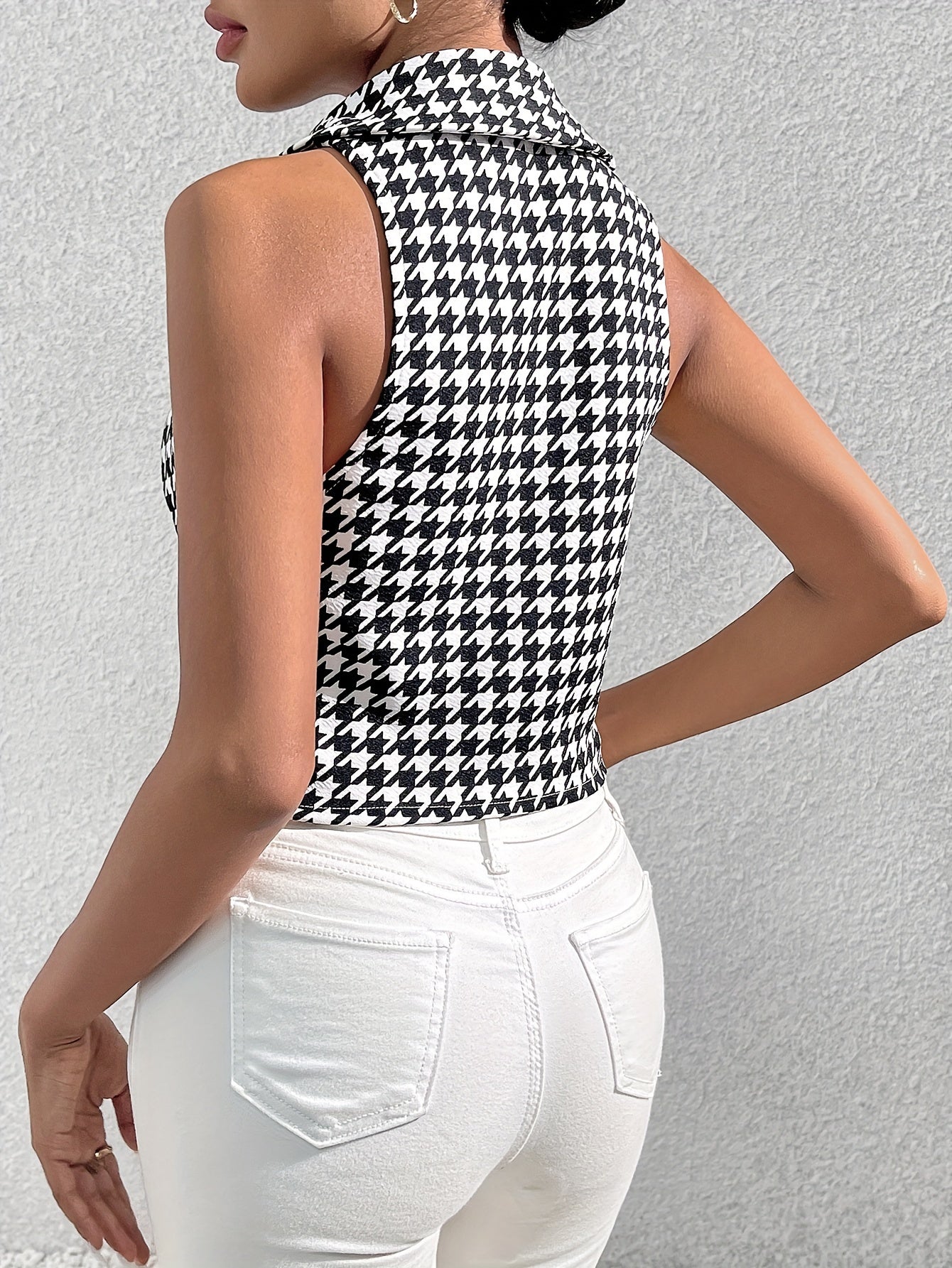 Houndstooth Print Front-Button Vest