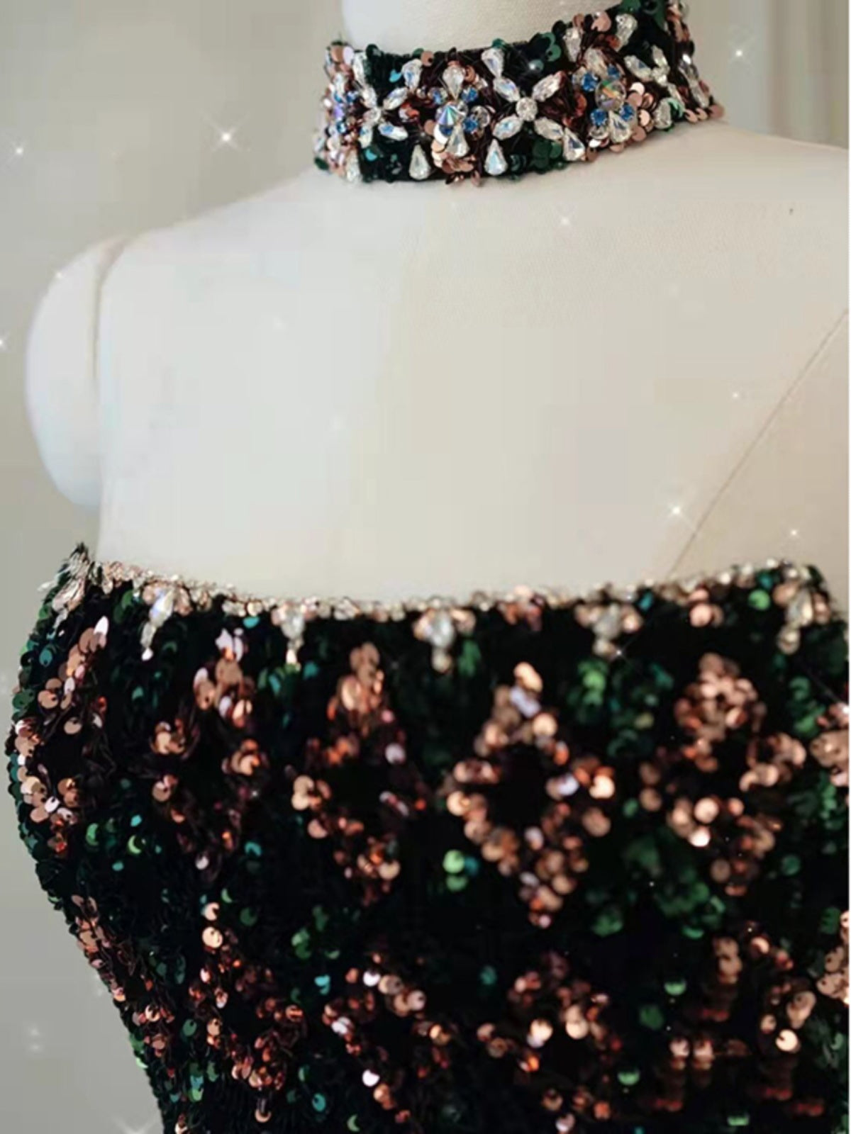 Drag-Tail Temperament Sequins Performance Dress
