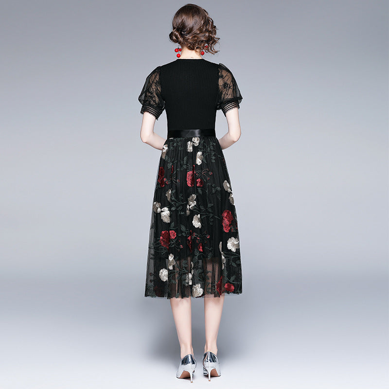 Bubble-Sleeve Knitted Stitching Black Mesh Embroidery Swing Dress