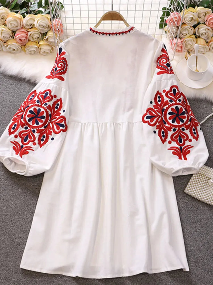 Retro Ethnic Embroidered Dress - Lantern Sleeves Bohemian Holiday Dress