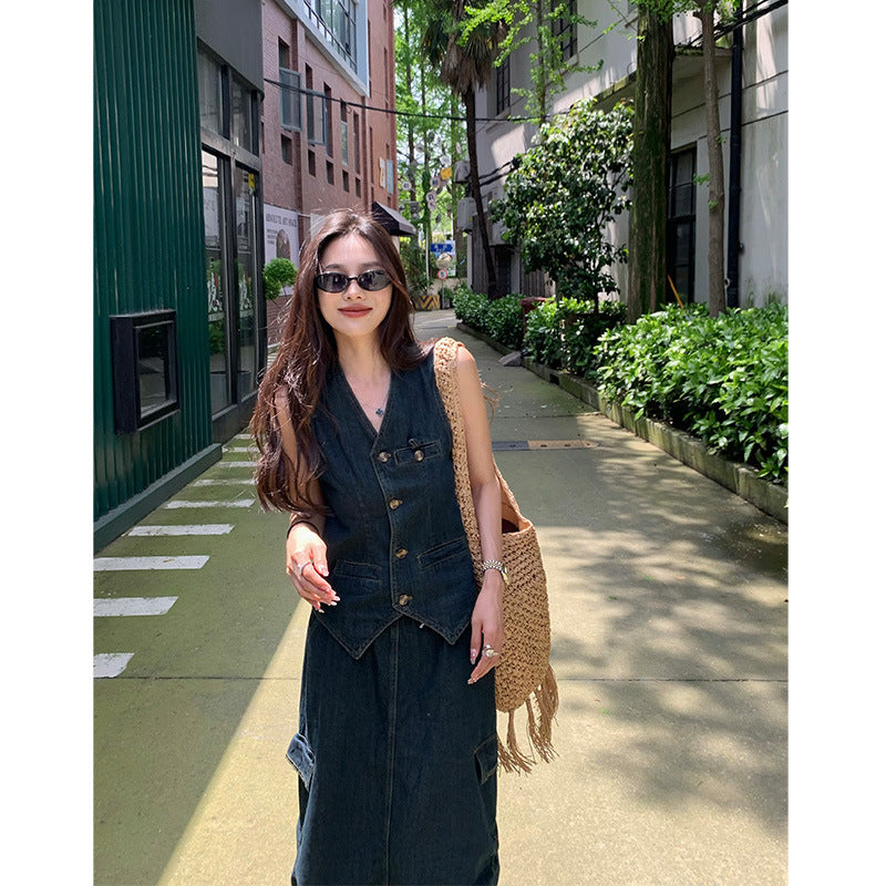 Long Skirt Denim Outfit