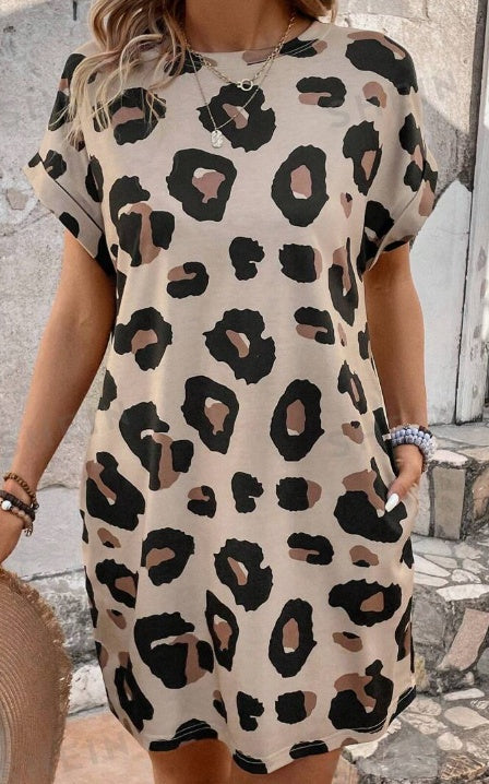 Leopard Print Batwing-Sleeve Casual Dress
