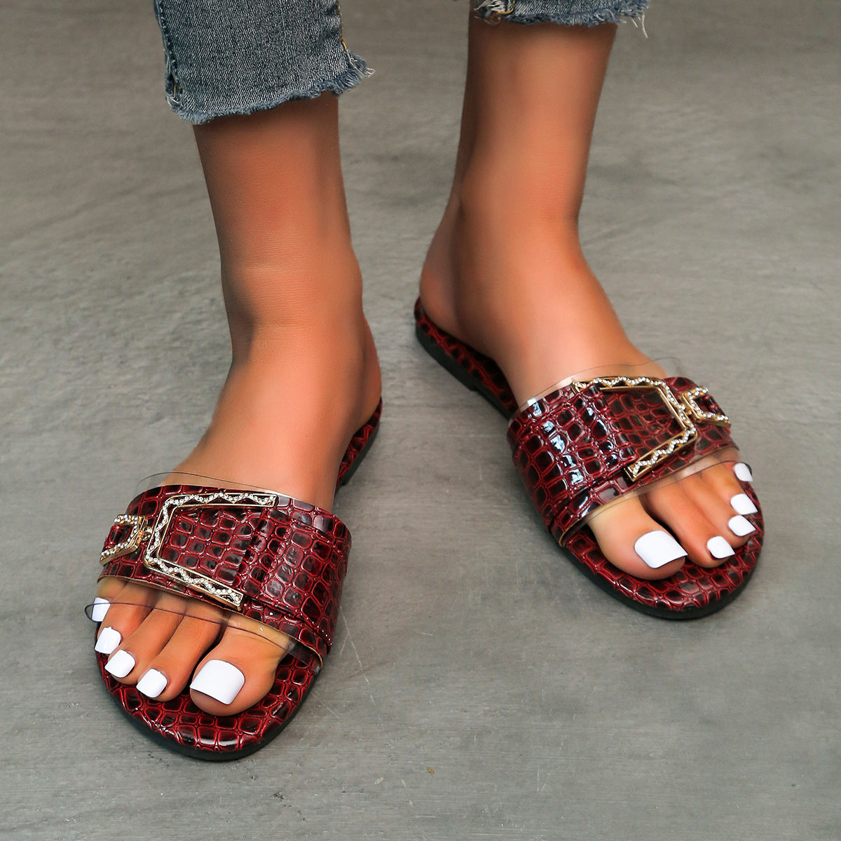 Snake Pattern Buckle Beach Slippers
