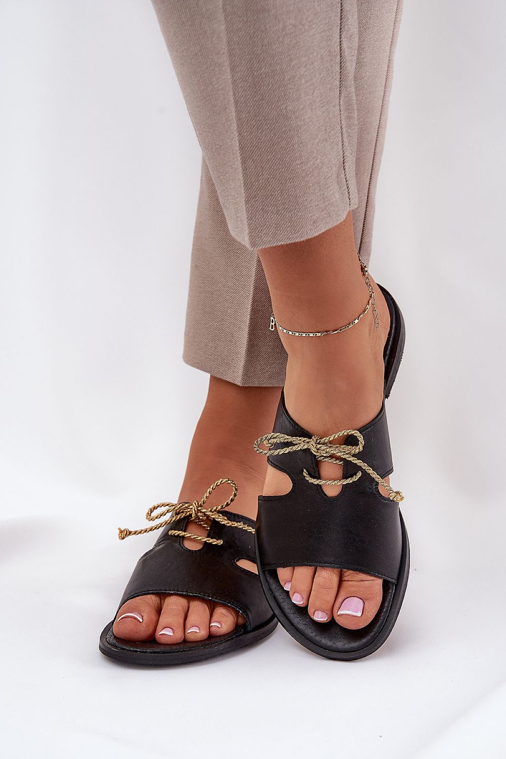 Flip-flops model 210177 Step in style