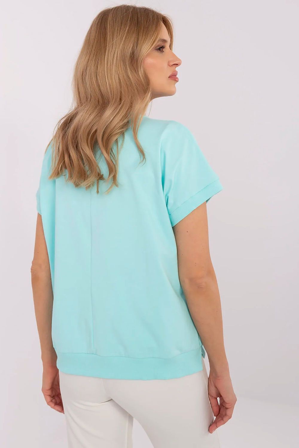 Blouse model 210654 Relevance