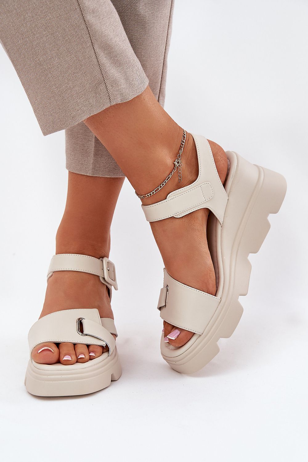 Buskin model 212903 Step in style