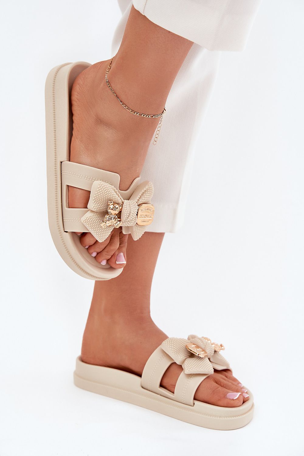 Flip-flops model 215057 Step in style