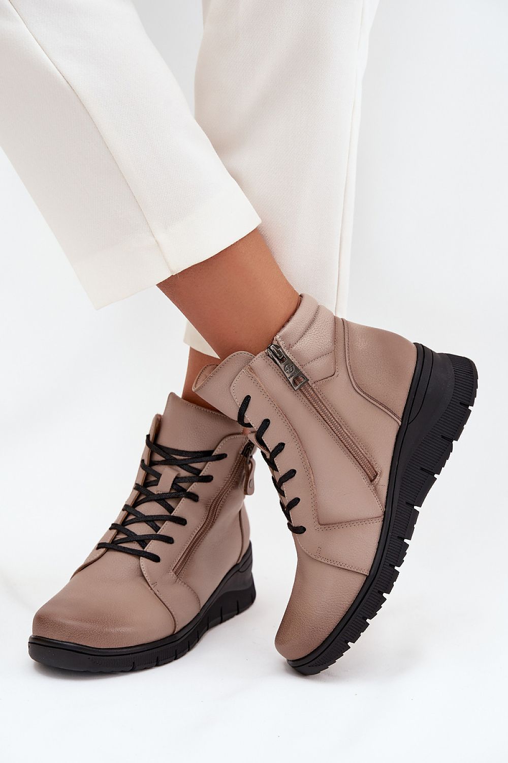 Buskin boots model 217731 Step in style