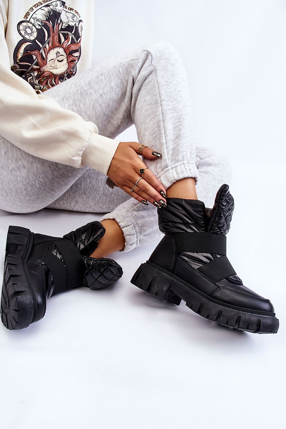 Boots model 174783 Step in style
