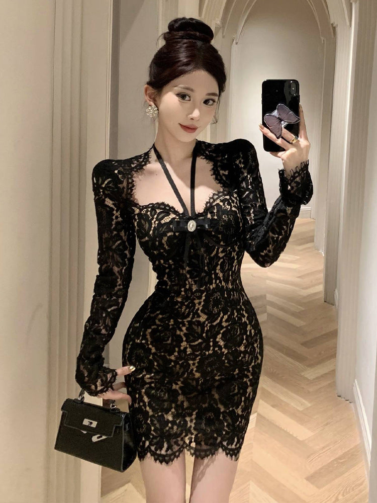 Hong Kong Style Lace Positioning Flower Irregular Halter Sheath Dress
