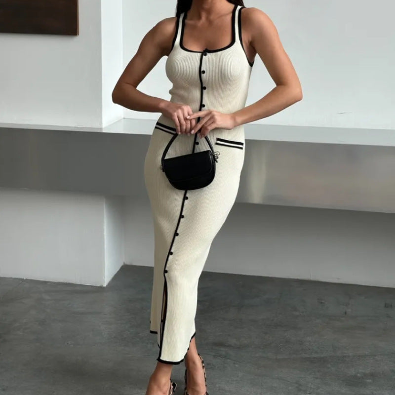 Multi-Fastening Slit Long Knitted Dress