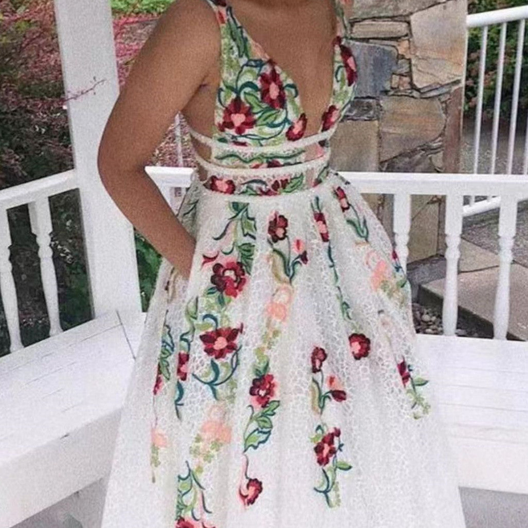Backless Flower Decoration V-Neck Long Dress