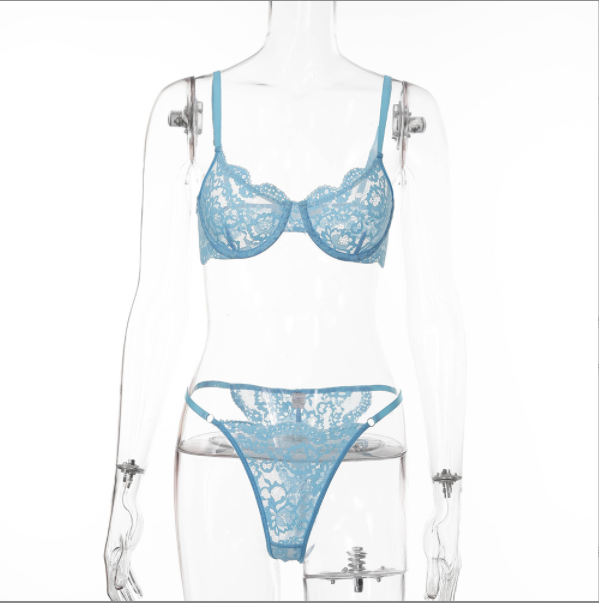 Women's Underwire Lace Lingerie Set