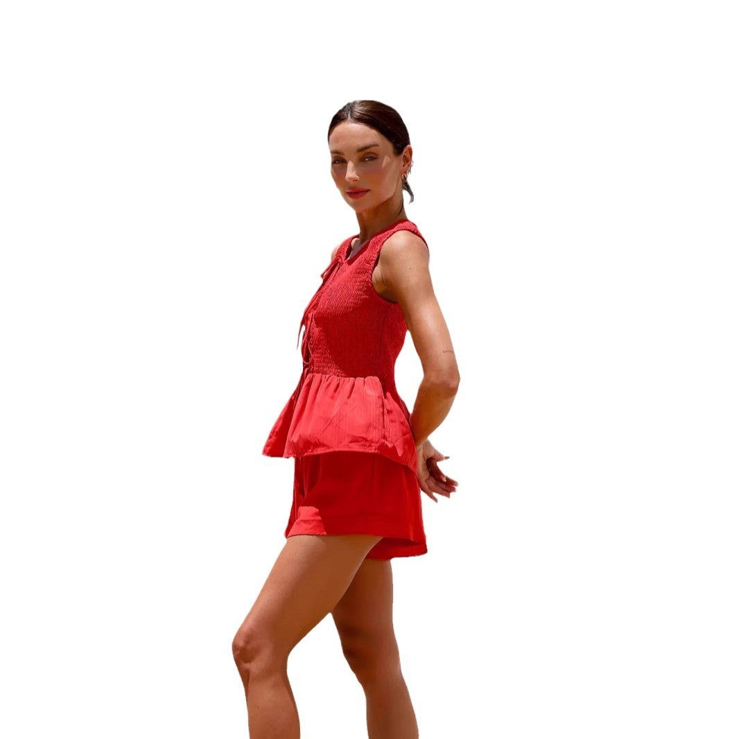 Backless High-Waist Shorts Outfit