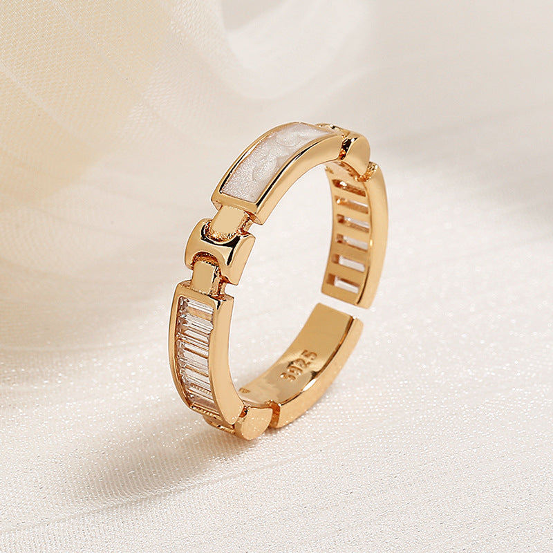 Champagne Gold Bone Light Luxury Jewellery Ring For Women