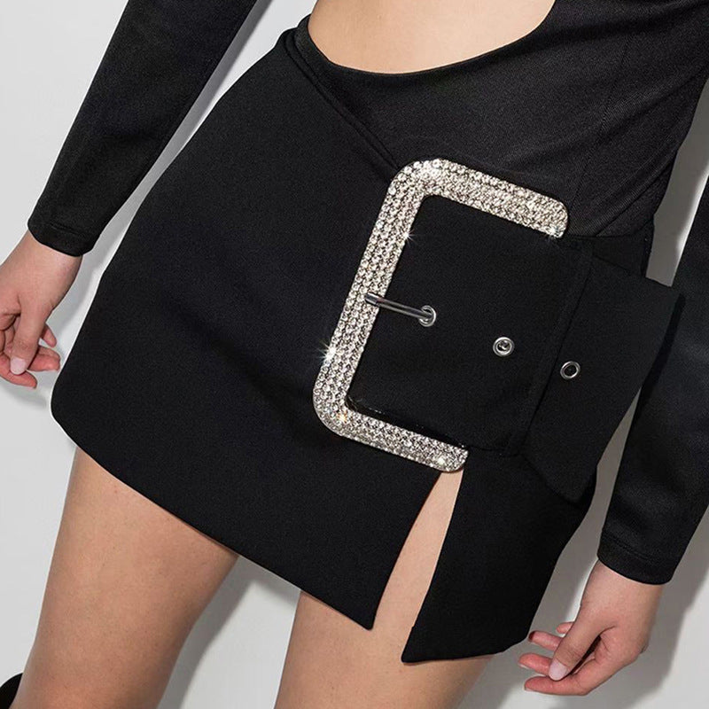 Belt Slit Mini Skirt With Big Diamond Buckle