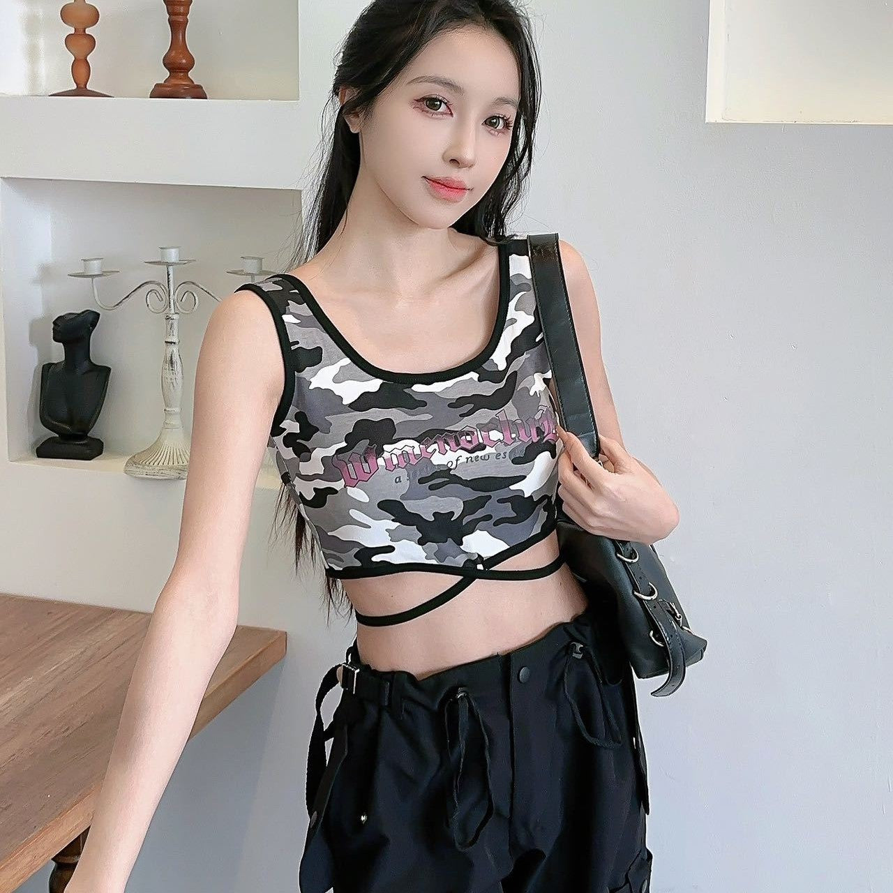 cee73bb2494d7eb3c0661dcaaf9fe1eb