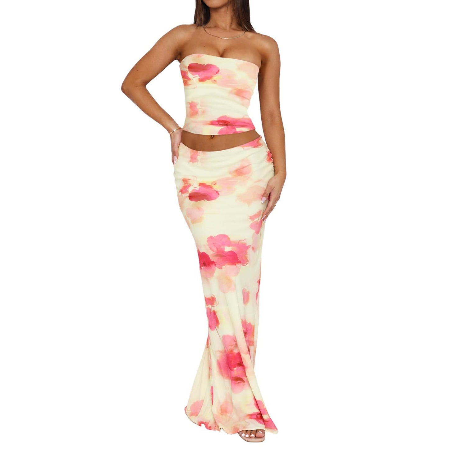 Sexy Form-fitting Two-piece Set Featuring A Floral Bustier Top And A Midriff-baring Bodycon Skirt