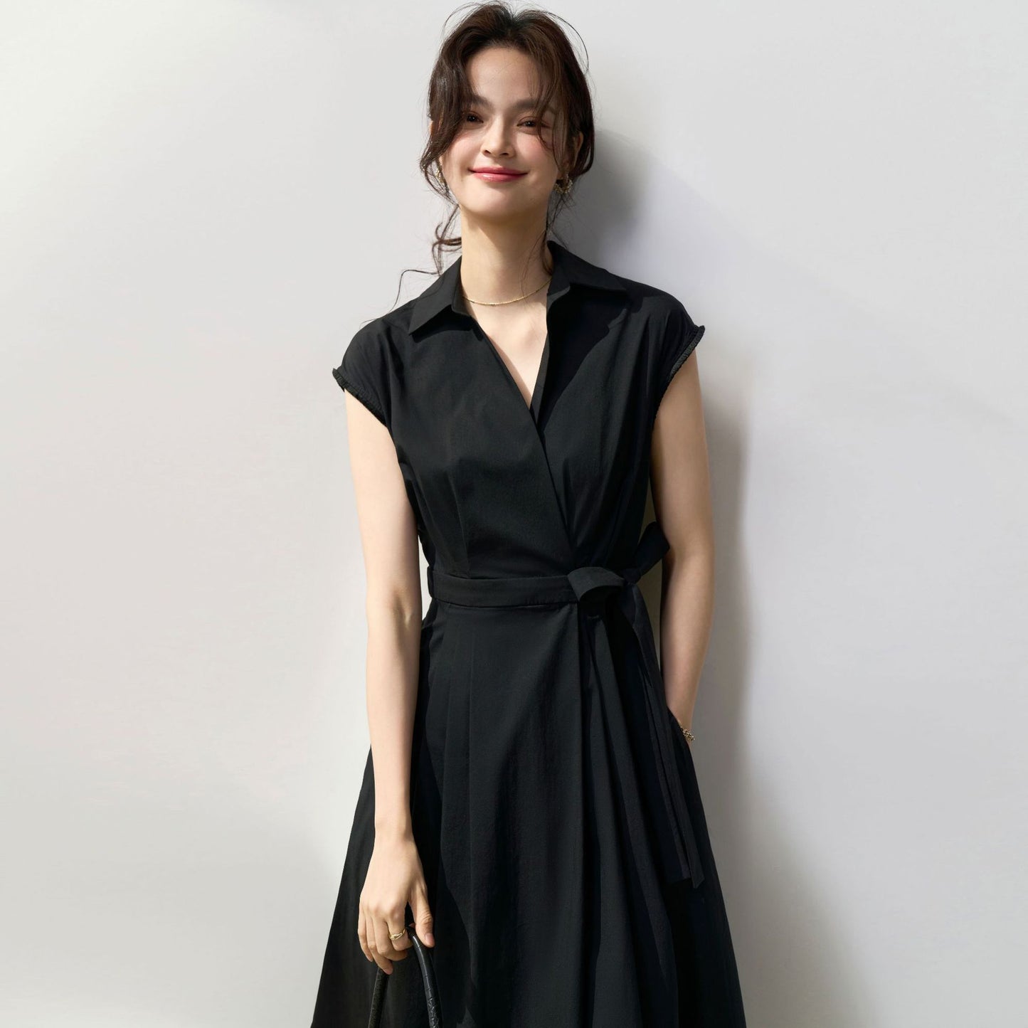 Symmetrical Pleated Vertical Cut Cinched Tie Slim-fit Cotton Shirt Dress