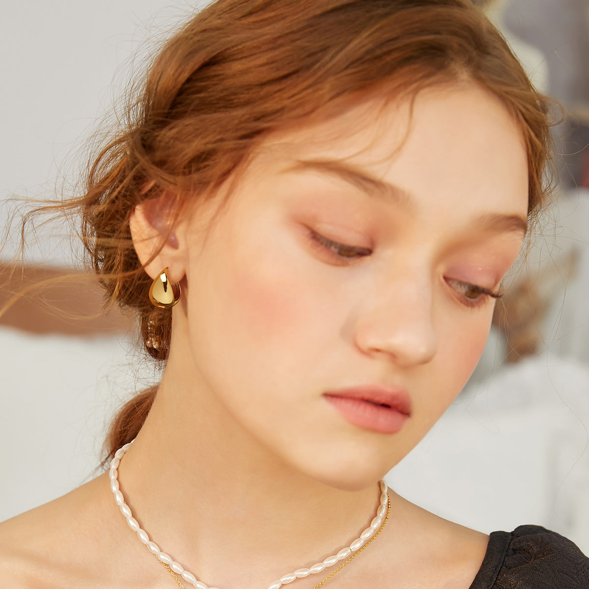 Simple retro metal hoop earrings