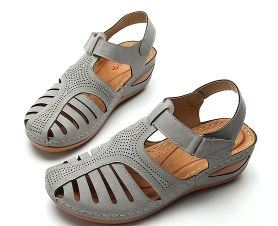 Lightweight Hollow-Out Soft-Sole Sandals