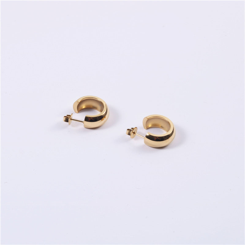 Stacked exaggerated hoop earrings