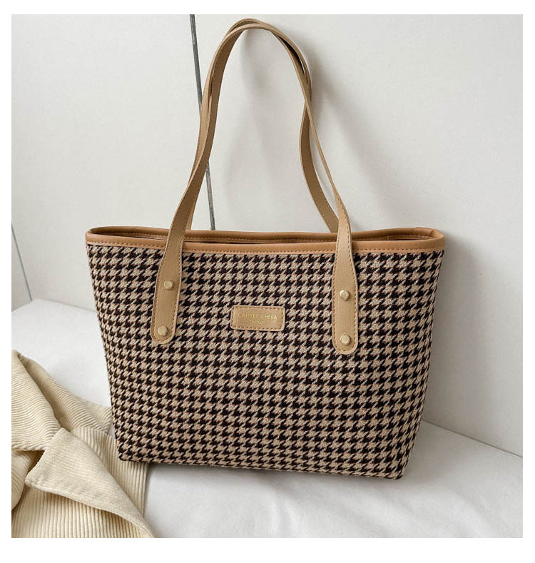 Houndstooth Shoulder Handbag