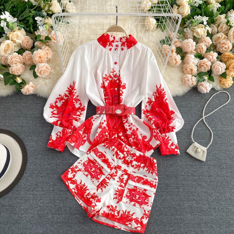 Two-Piece Printed Pull Sleeve Blouse Top + Shorts