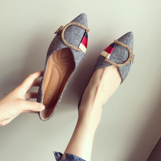 New Pointed-Toe Flat Shoes