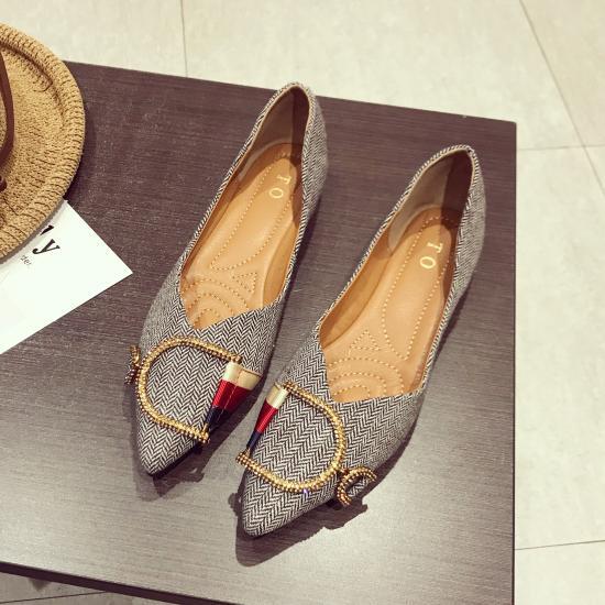 New Pointed-Toe Flat Shoes