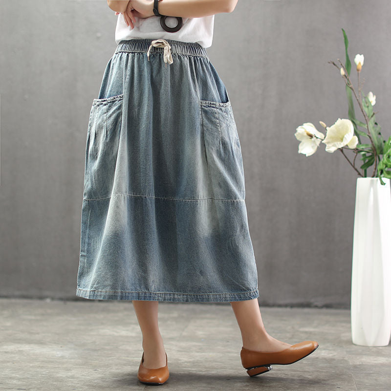 Thin Mid-Length Denim Skirt With Big Pockets