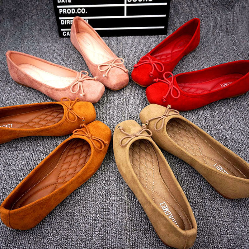 Square-Toe Flat Shoes