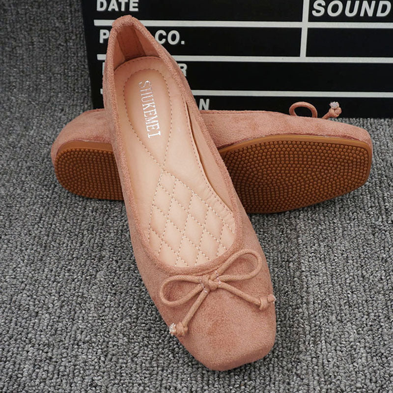 Square-Toe Flat Shoes