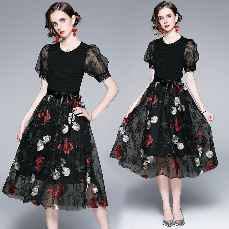 Bubble-Sleeve Knitted Stitching Black Mesh Embroidery Swing Dress