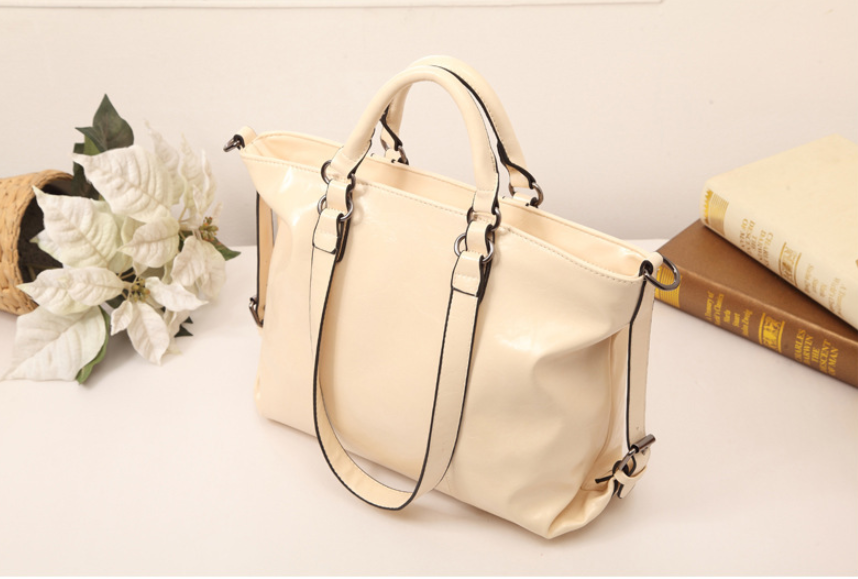 New Europe Retro Fashion Handbag