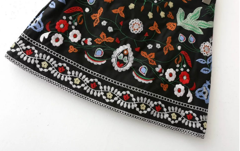 Charmma Embroidered Floral Skirt