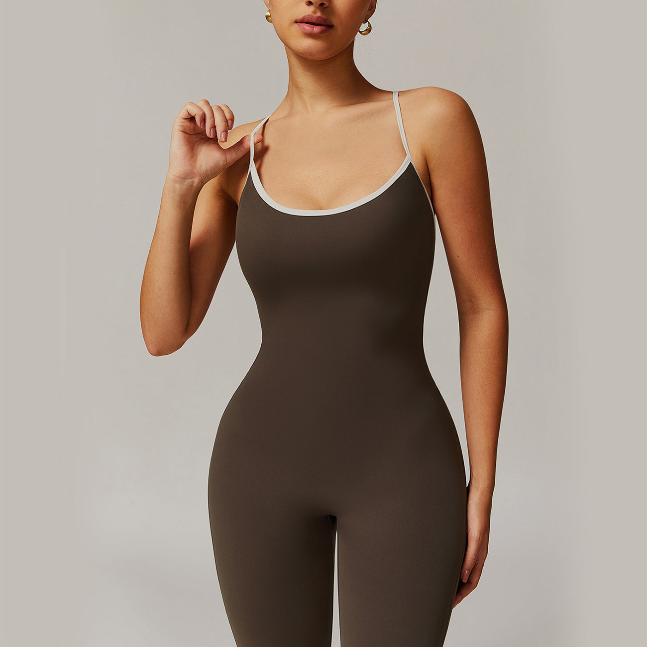 Beauty-Back Long Pants Sports Outfit