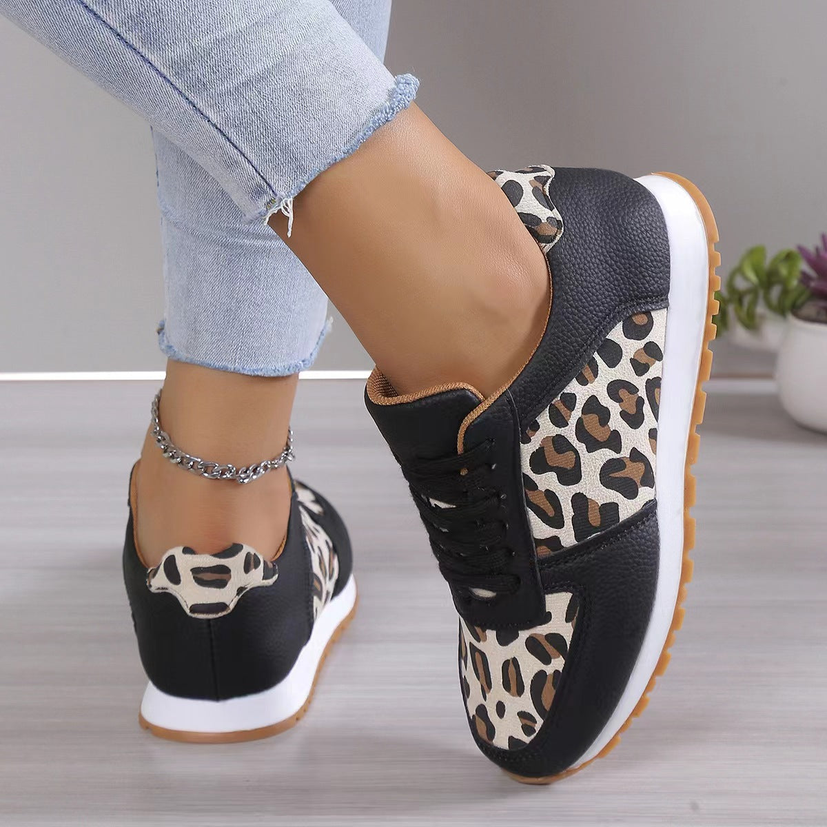 Leopard Print Lace-Up Sneakers For Women