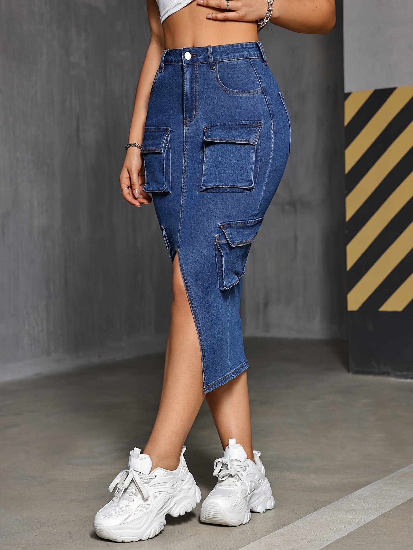 Slit Denim Midi Skirt With Multiple Pockets