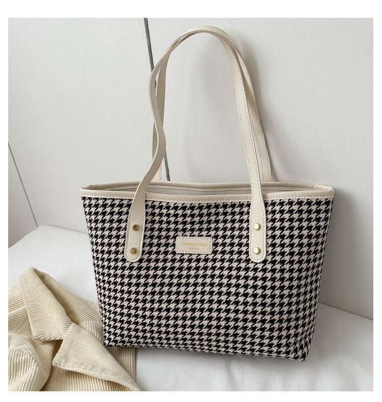 Houndstooth Shoulder Handbag