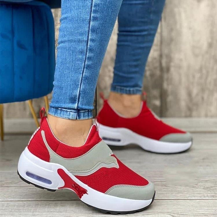 Muffin-Heel Sports Shoes For Women