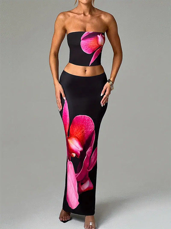 Sexy Form-fitting Two-piece Set Featuring A Floral Bustier Top And A Midriff-baring Bodycon Skirt