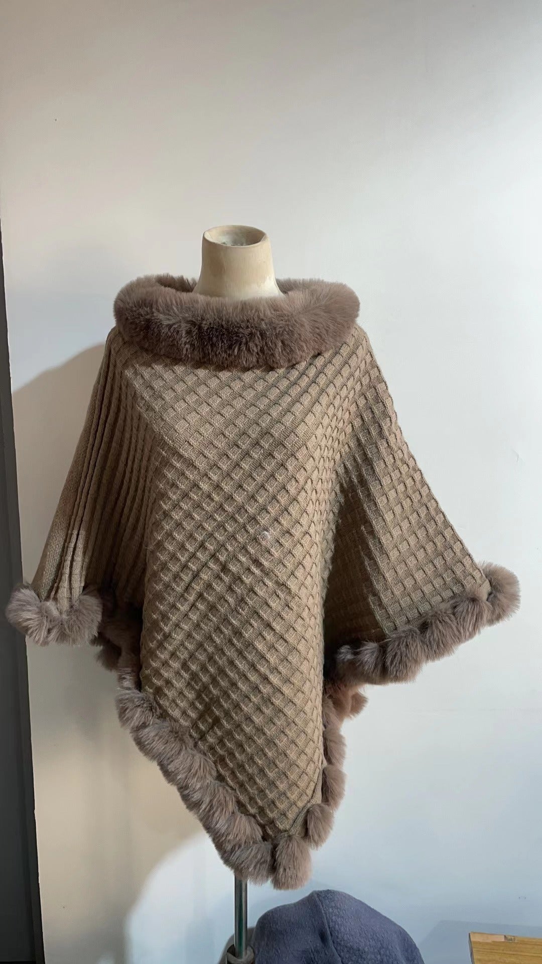 Rex Rabbit Fur-Collar Shawl Cape