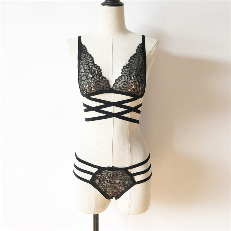 Lace Hollow-Out Plus Lingerie Set